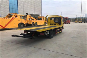 寒亭非事故拖车