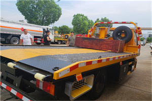 寒亭附近拖车电话号码服务